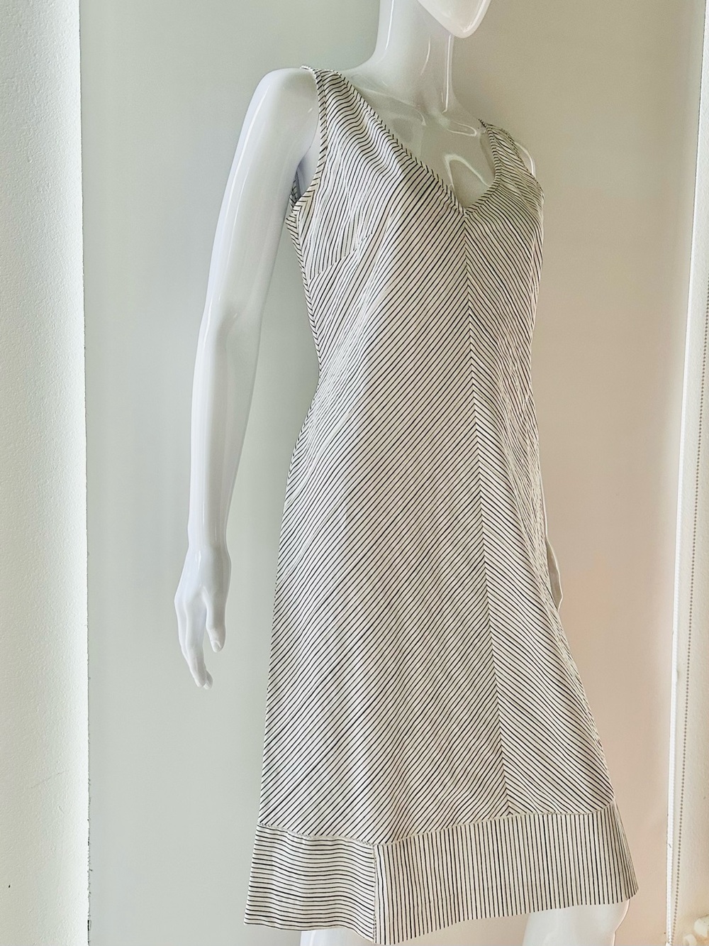 Piazza Sempione Black and White Striped V-Neck A-line Midi Dress US 10 NWOT
